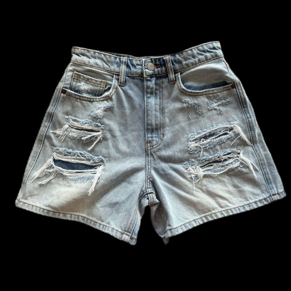 Cello Denim Jean Shorts Distressed Front Size S or 26" Waist